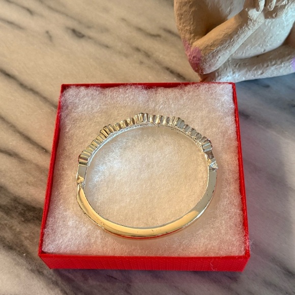 Silver Tone Flower Bracelet Rhinestones Secure Clip Closure Fashion Jewelry - Picture 8 of 14